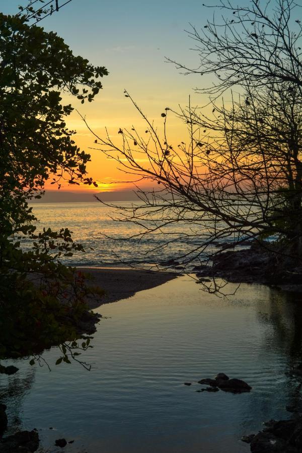 Hotel La Cascada Puntarenas Ngoại thất bức ảnh