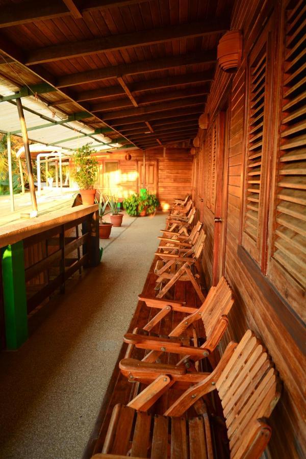 Hotel La Cascada Puntarenas Ngoại thất bức ảnh