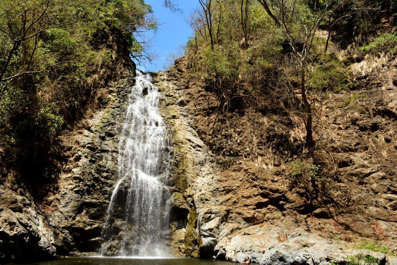 Hotel La Cascada Puntarenas Ngoại thất bức ảnh