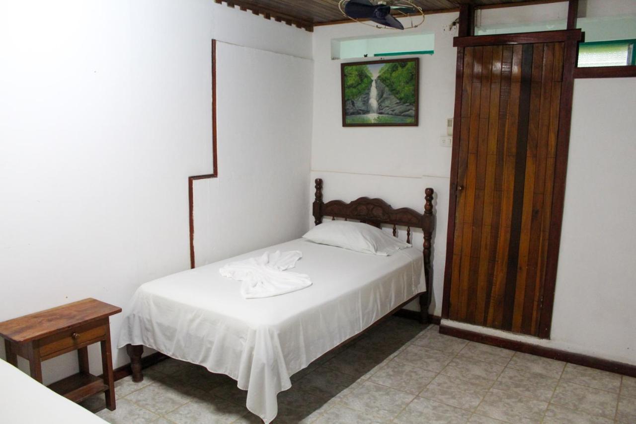 Hotel La Cascada Puntarenas Ngoại thất bức ảnh